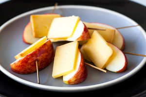 Smoked-Cheese-w-apple